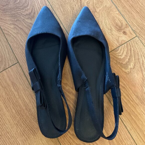 Womens flats size 8 - Picture 1 of 2